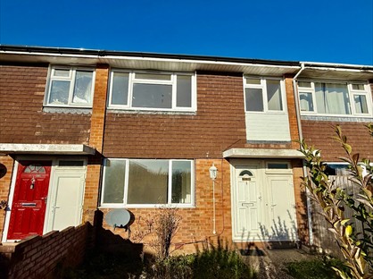 4 Bed Terraced House, Sandy Hill Road, GU9