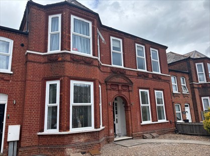 1 Bed Flat, Brownhill Road, SE6