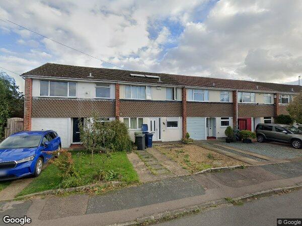 4 Bed Terraced House, Stratfield Close, CB4, N1 7GU