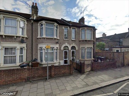 1 Bed Flat, Fanshawe Avenue, IG11