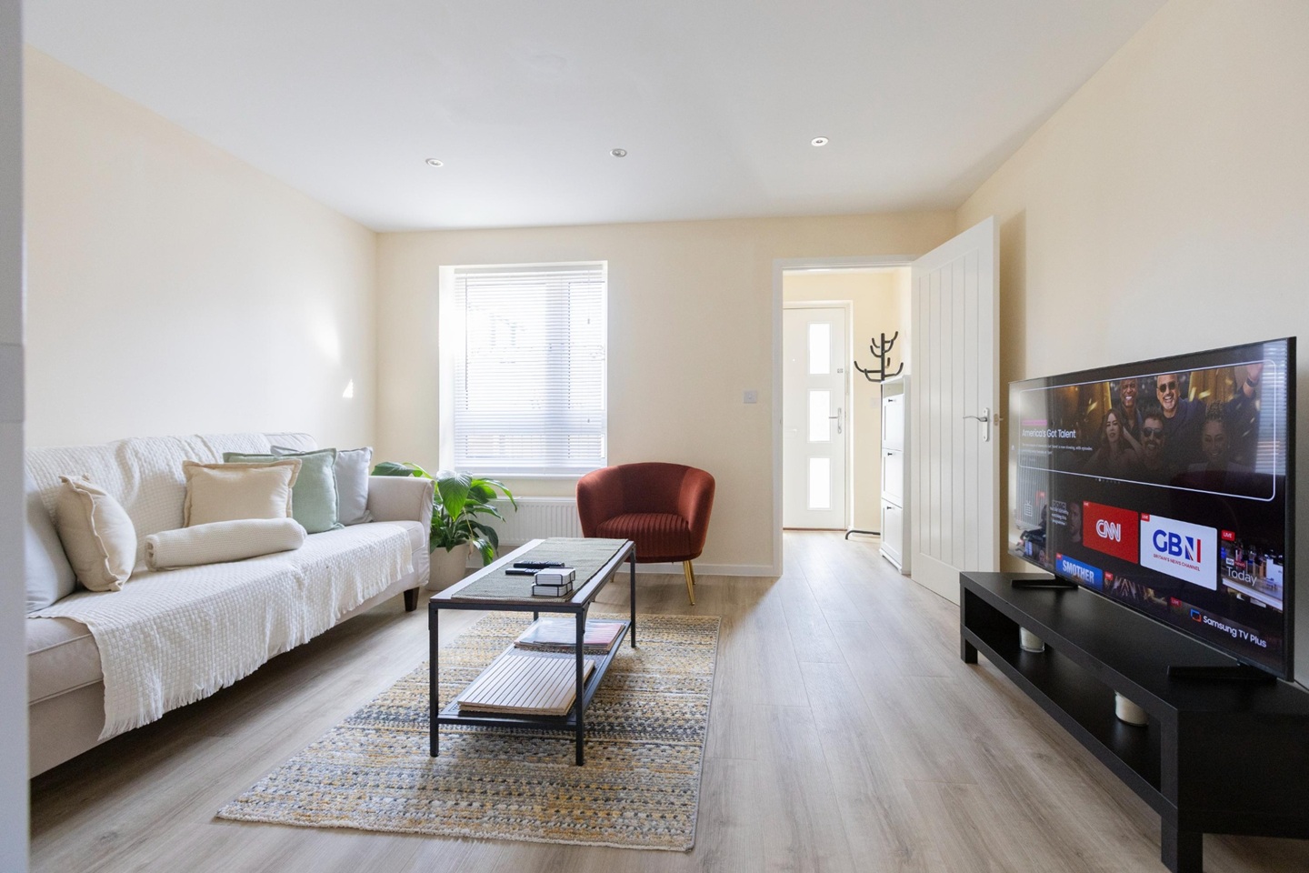 Additional image 21 of 3 Bed Semi-Detached House, Eskdale Drive Short Term Rental, OX11, N1 7GU