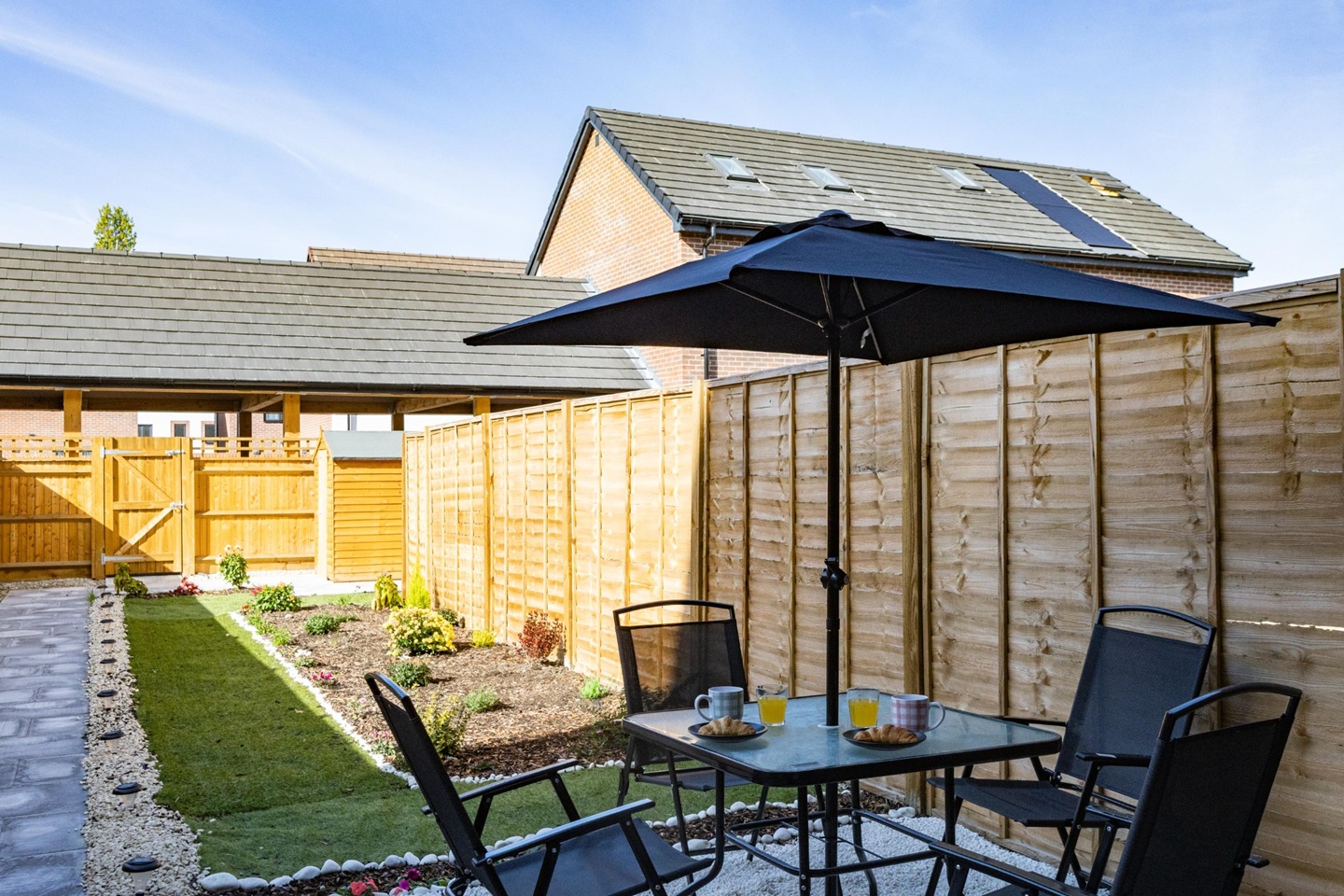 Additional image 32 of 3 Bed Semi-Detached House, Eskdale Drive Short Term Rental, OX11, N1 7GU