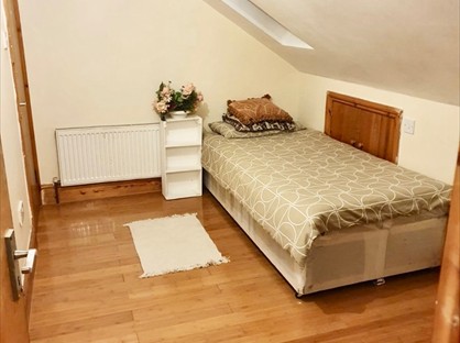 Room in a Shared House, Colville Road, E11