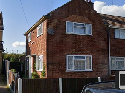 2 Bed Semi-Detached House, Usk Road, RG30