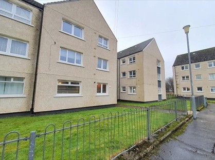 2 Bed Flat, Rosebank Place, KA3