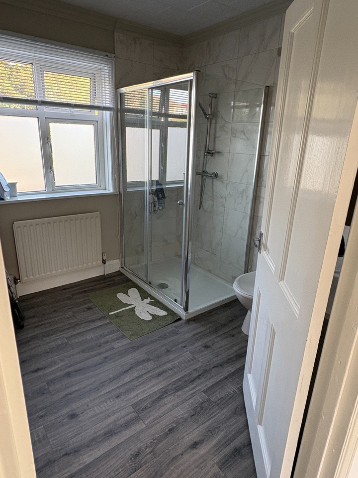 Additional image 2 of 1 Bed Semi-Detached House, Laburnum Road, SO16, N1 7GU