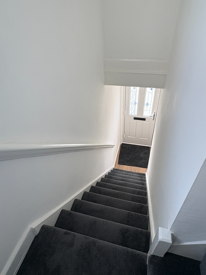 Additional image 3 of 1 Bed Semi-Detached House, Laburnum Road, SO16, N1 7GU