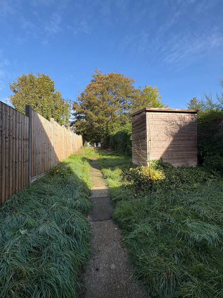 Additional image 8 of 1 Bed Semi-Detached House, Laburnum Road, SO16, N1 7GU