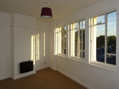 1 Bed Flat, London Road, SS0