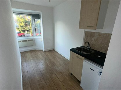 Studio Flat, Waterdale Road, SE2