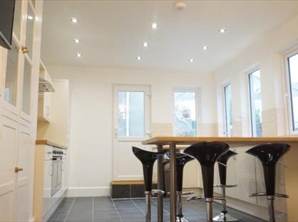 6 Bed Terraced House, Hillside Avenue, PL4