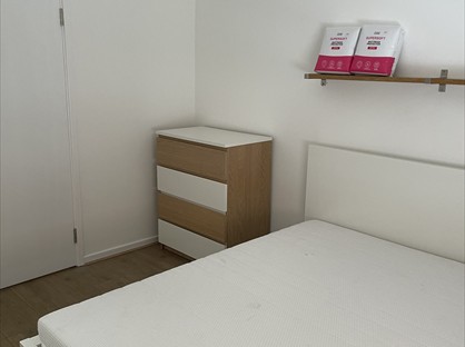 Room in a Shared House, Woodruff Avenue, MK14