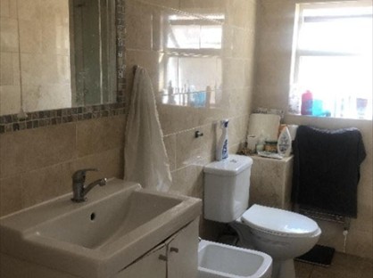 Room in a Shared House, Northwood Road, CR7