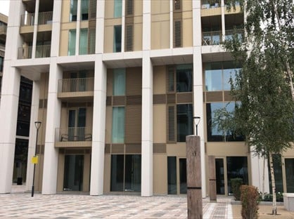 2 Bed Flat, Bouchon Point, E1