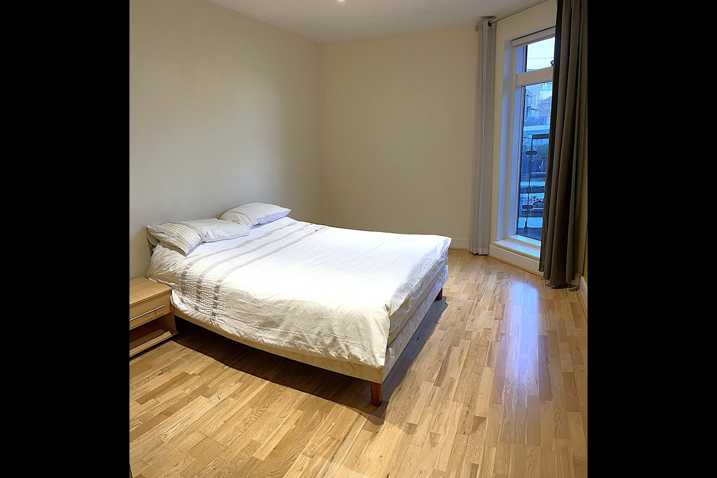London - 1 Bed Flat, Merchants House, SE10 - To Rent Now for £1,850.00 p/m