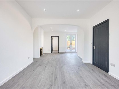 4 Bed Semi-Detached House, Harefield Road, UB8