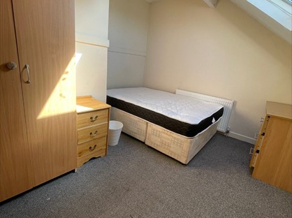 Room in a Shared House, Hessle View, LS6