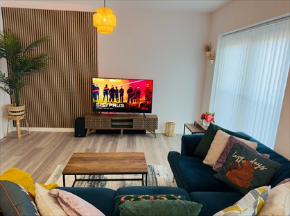 2 Bed Flat, Commercial Road, G5