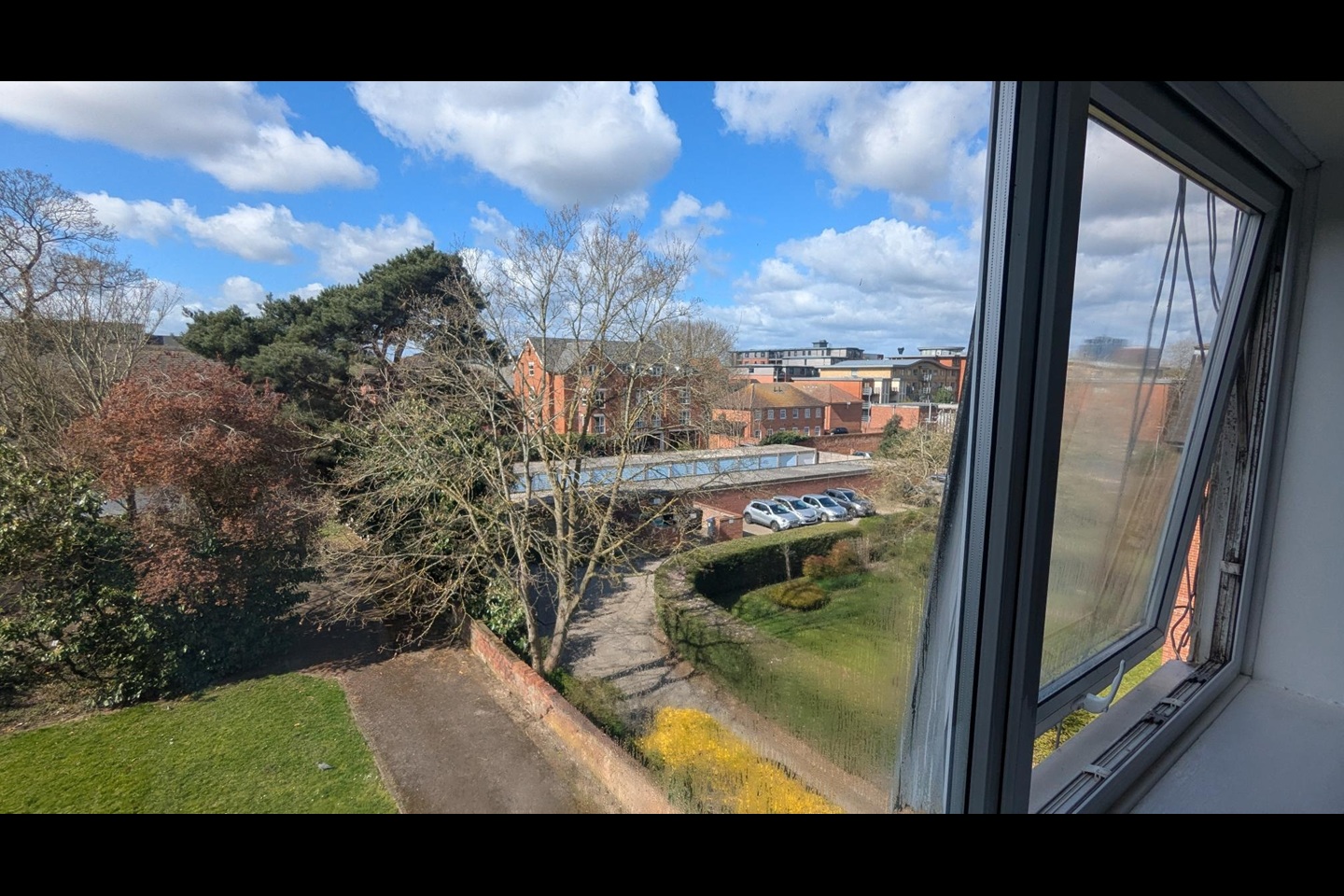 1 Bed Flat, Kendrick Road, RG1, N1 7GU