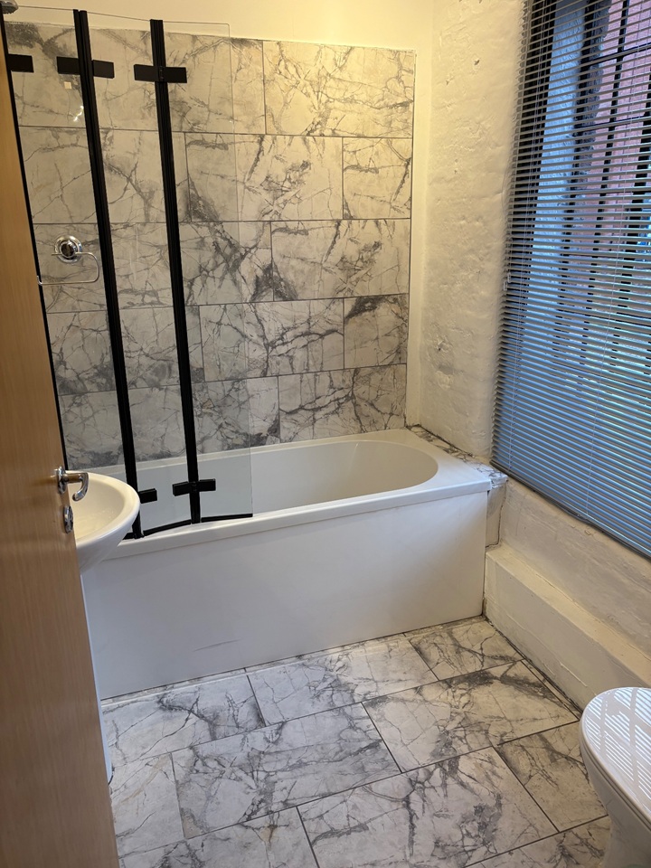 3 Bed Flat, Brookbridge Court, DE1 photo 2