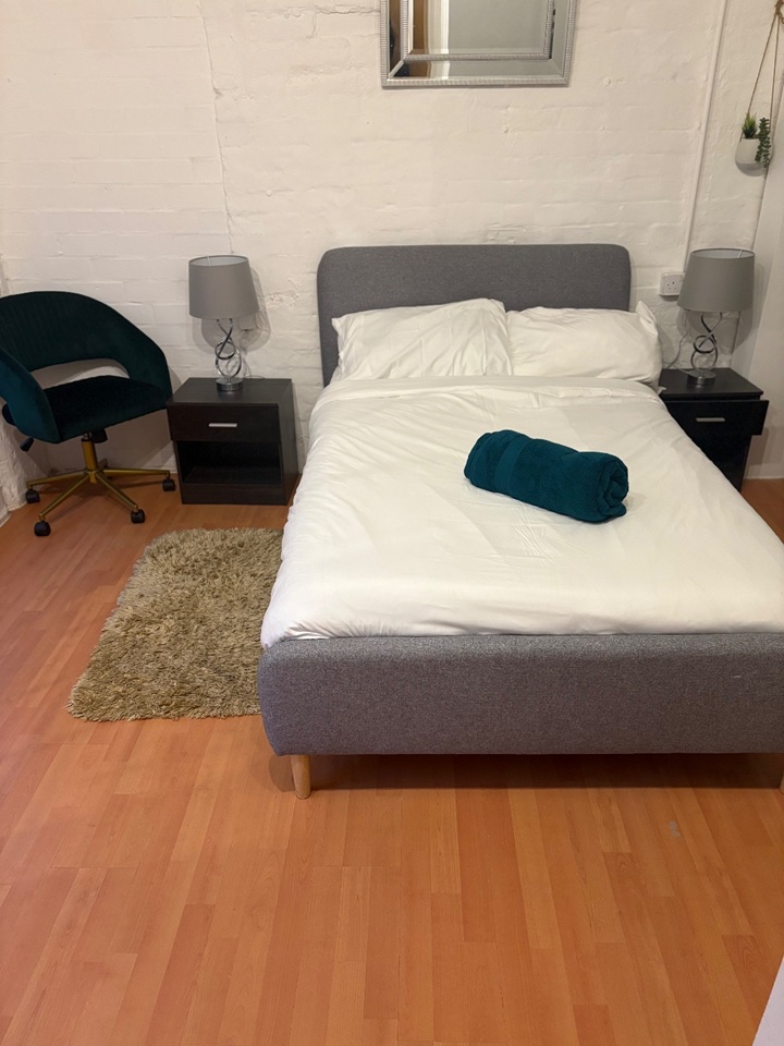3 Bed Flat, Brookbridge Court, DE1 photo 4