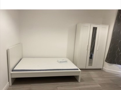 Room in a Shared House, London, E15