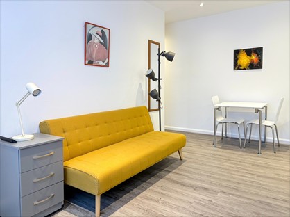 Studio Flat, Chichele Road, NW2