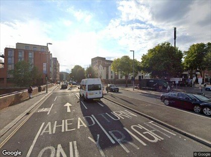 2 Bed Flat, Knowling Court, TW8