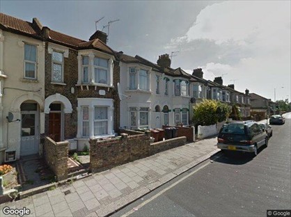 1 Bed Flat, Fanshawe Avenue, IG11