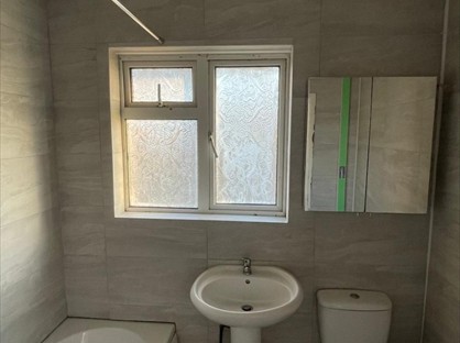 1 Bed Flat, Gorse Road, GU16