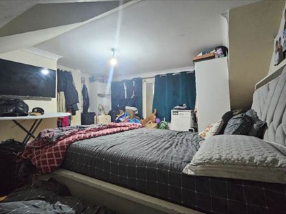 Room in a Shared House, Compton Avenue, E6