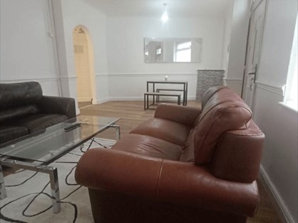 Room in a Shared House, Norway Street, M6