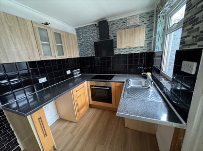3 Bed Semi-Detached House, Standard Road, NR30