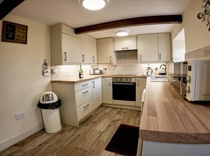 3 bed terraced house for rent in 3 Bed Terraced House, Kendal Row, BB1