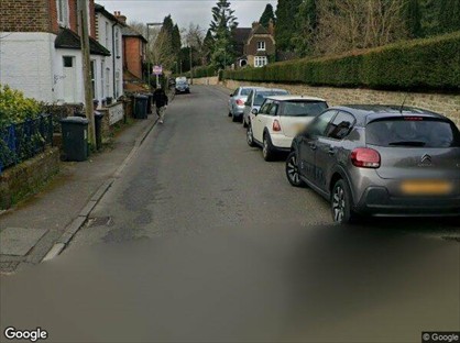 2 Bed Flat, Ash, GU1