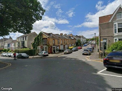 2 Bed Flat, The Grove, SA2