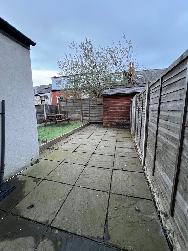 Room in a Shared House, Sheffield, S2 photo 3