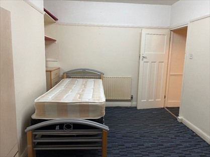 Room in a Shared House, Fawn Road, E13