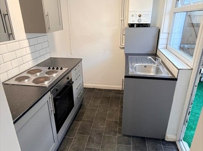 2 Bed Terraced House, Renfrew Street, L7