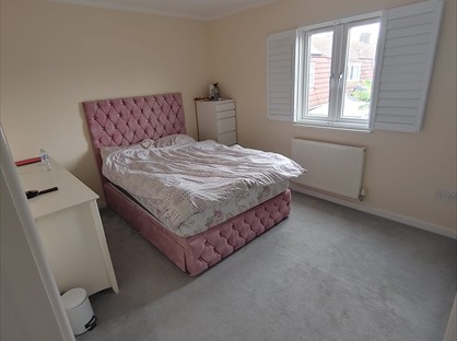 Room in a Shared House, Howard Road, IG11