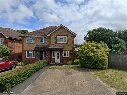 Room in a Shared House, Silver Way, UB10