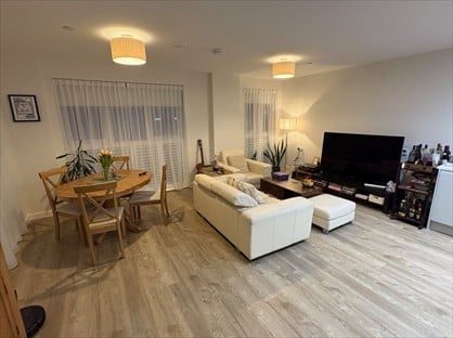 Room in a Shared Flat, Mahogany House, TW8