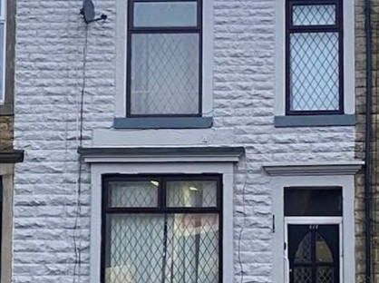 4 Bed Terraced House, Market St Tottington, BL8