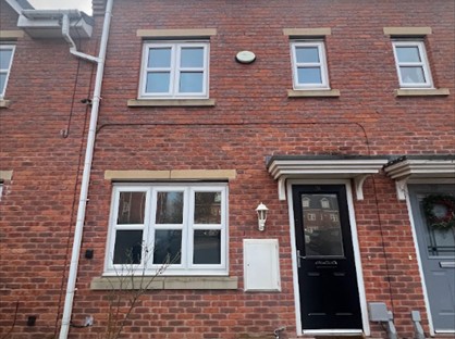 3 Bed Terraced House, Lavender Gardens, WA5