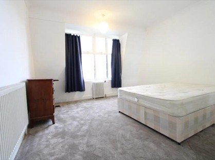 3 Bed Flat, Manor Court, SW16