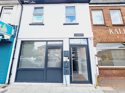 1 Bed Flat, High Road, N20