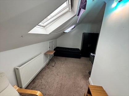 Room in a Shared House, Cranbrook Rise, IG1