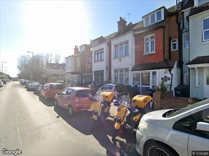 1 Bed Flat, Norbury Crescent, SW16