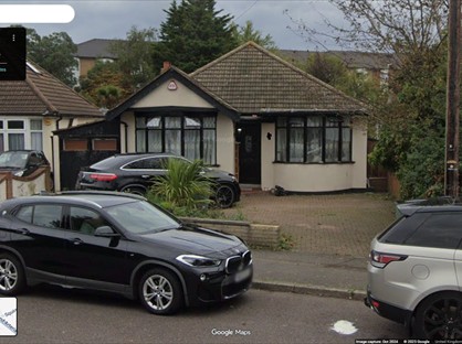 4 Bed Bungalow, Ardleigh Close, RM11