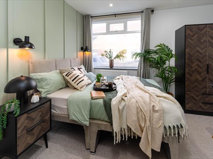 Room in a Shared House, Canterbury Street, OL6